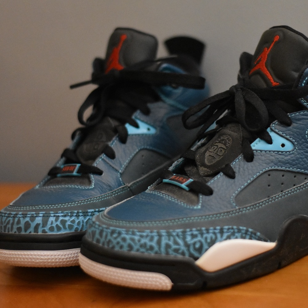 Jordan Son of Mars Low “Dark Seas”